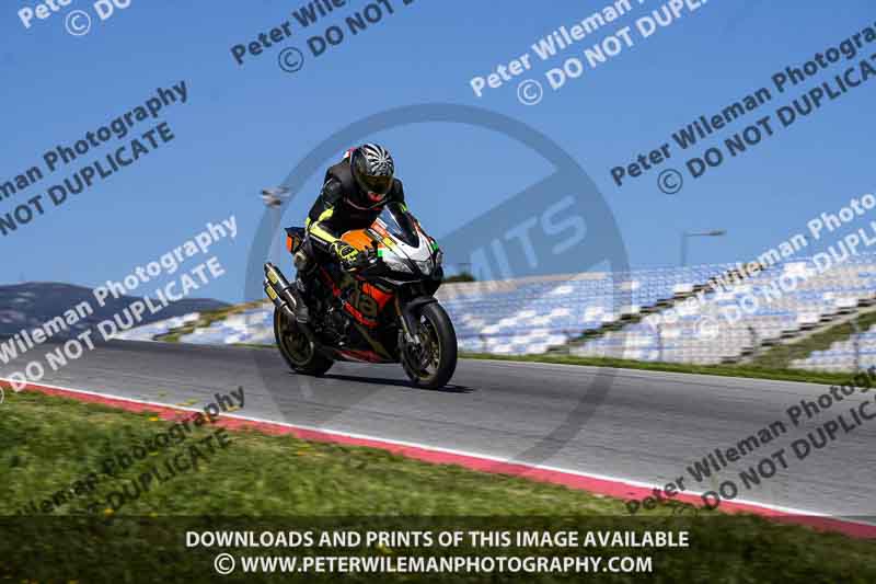 motorbikes;no limits;peter wileman photography;portimao;portugal;trackday digital images